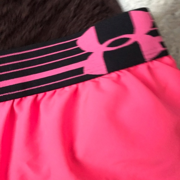 Hot pink UA Under Armour running shorts - Picture 3 of 7